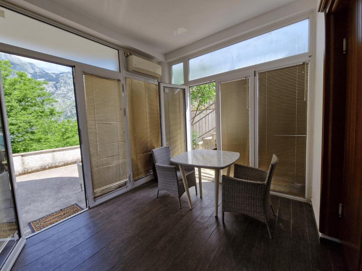 Apartments Vista Muo โกตอร์ ภายนอก รูปภาพ