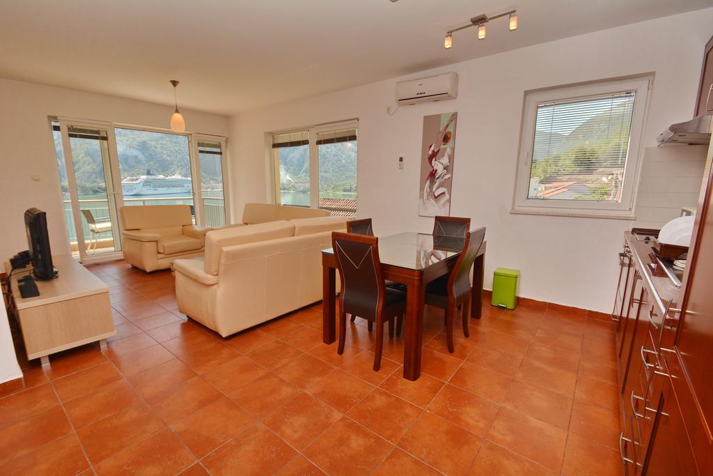 Apartments Vista Muo โกตอร์ ภายนอก รูปภาพ